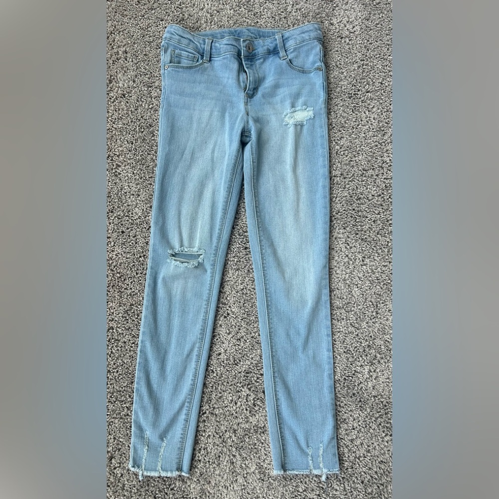 Light Blue Distressed girls Jeans